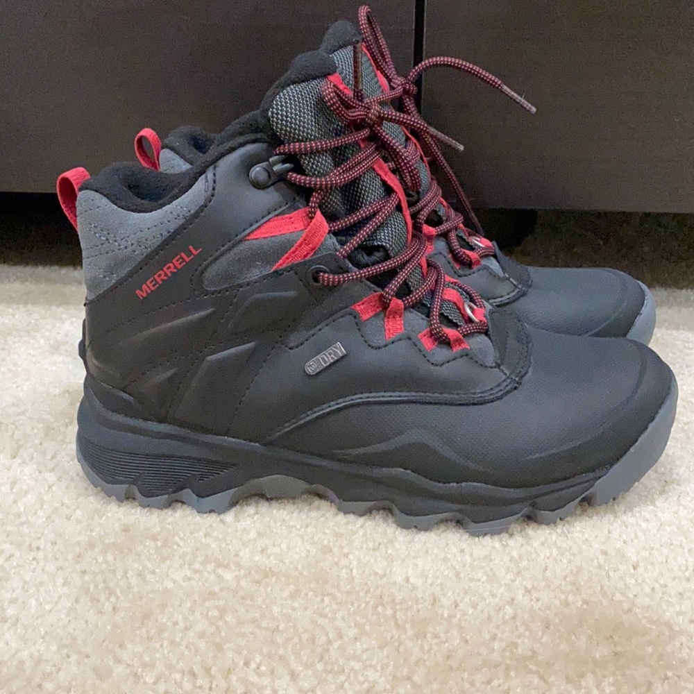 New Merrell Thermal Adventure Winter Boots size 6.5
